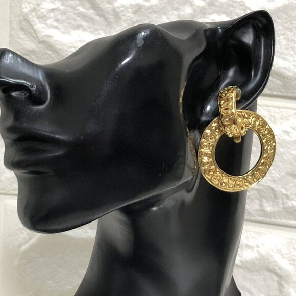 CHANEL 2 way Hoop Dangle Clip-On Earrings Gold Tone Auth #20091 - Picture 2 of 5